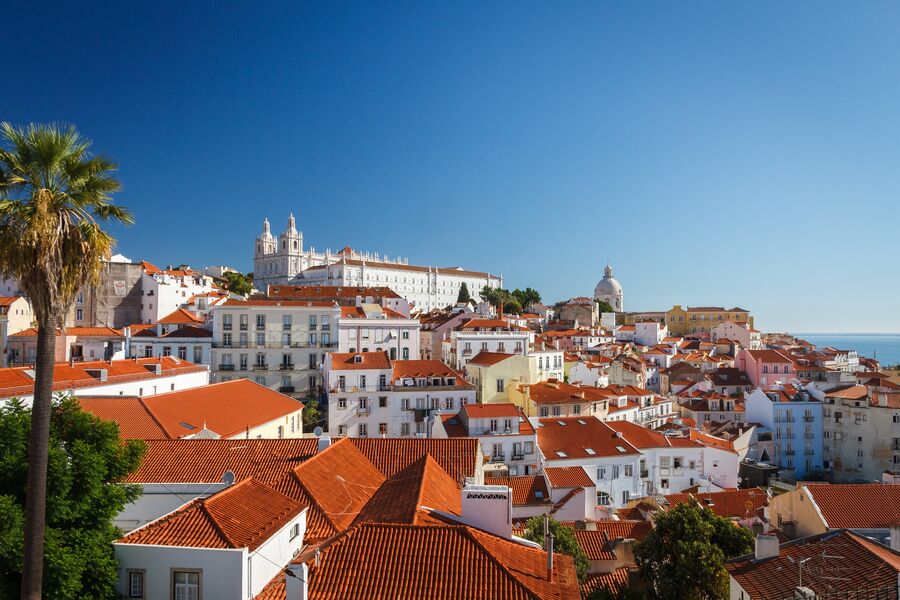 Какие преимущества покупки недвижимости в Португалии привлекают российских туристов?